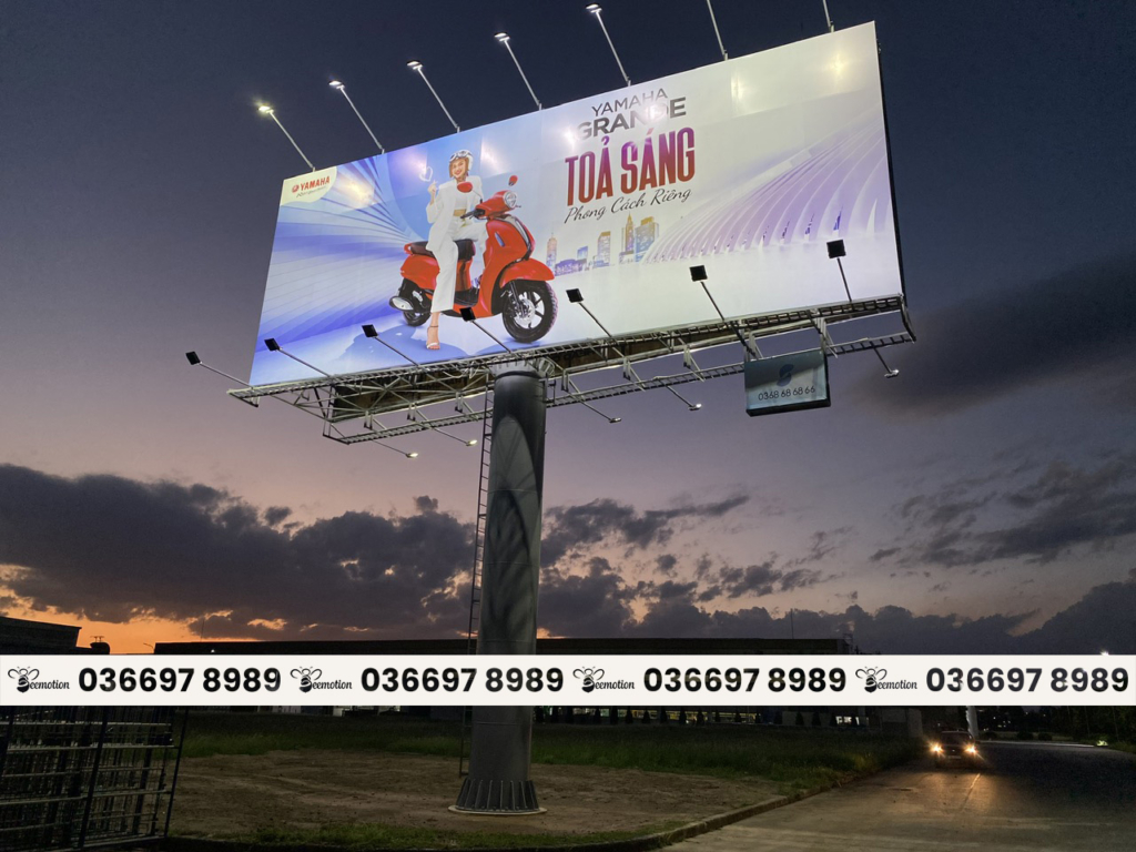 Thi công Bảng Quảng Cáo 7