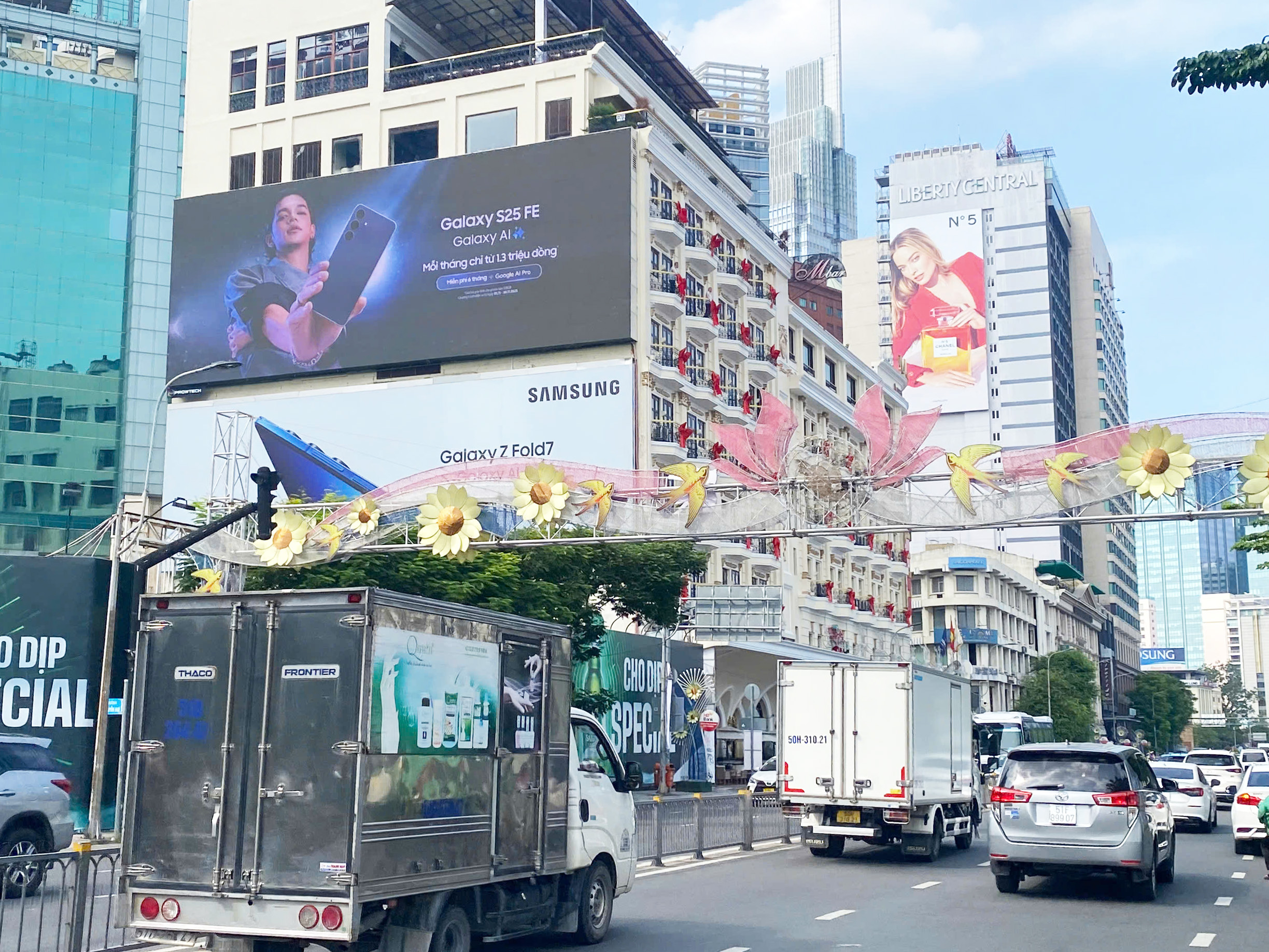Màn hình LED (DOOH)